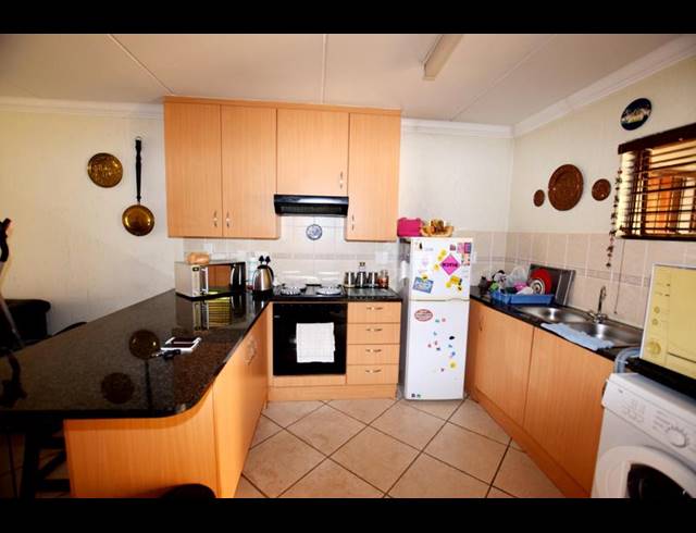 1 BEDROOM PROPERTY TO RENT IN PAULSHOF